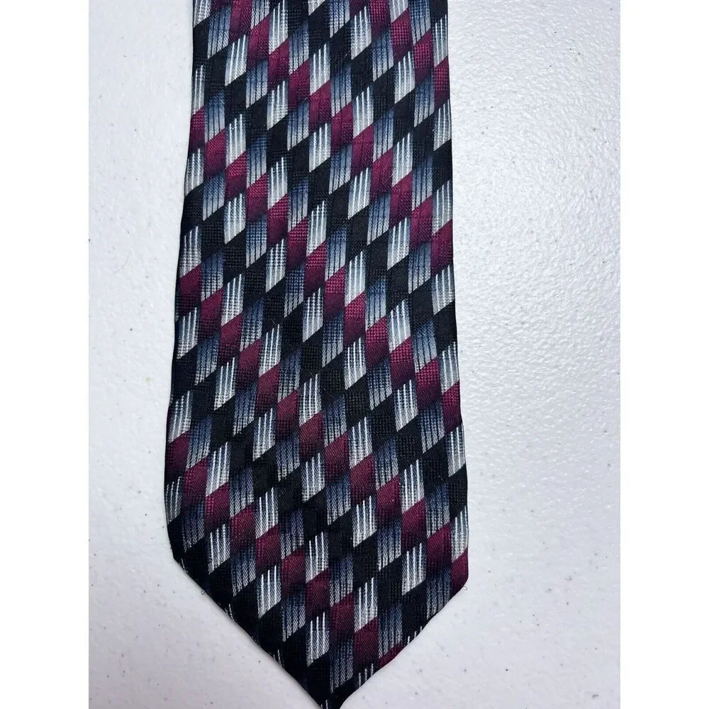Louis Roth Geometric Tie‎ 100 % Silk Blue Red 4” Wide